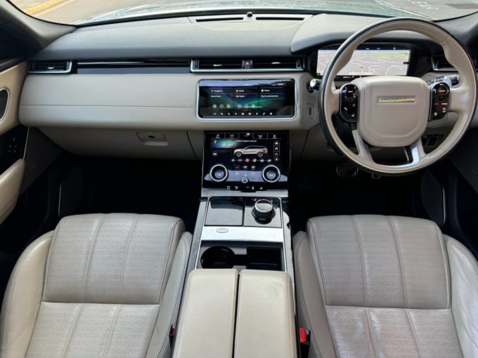 2025 Land Rover Range Rover Velar