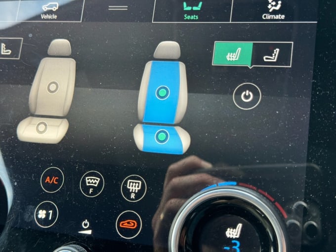 2025 Land Rover Range Rover Velar