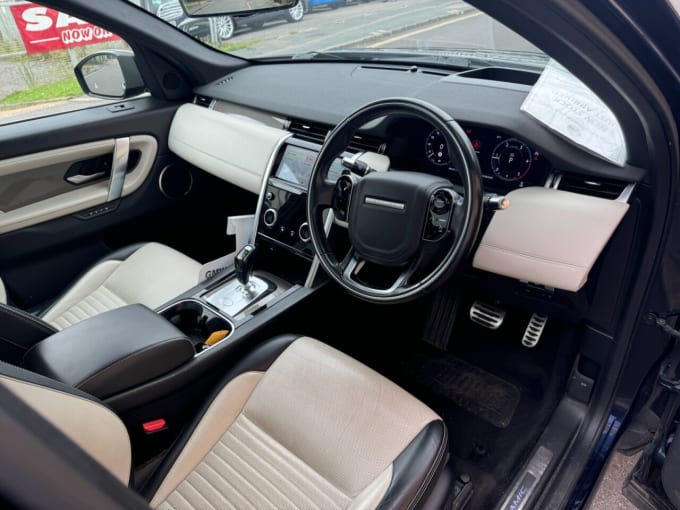 2025 Land Rover Discovery Sport