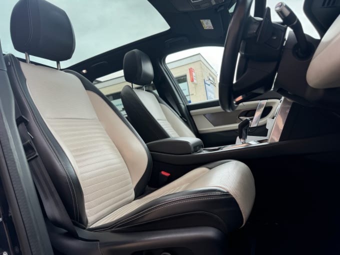 2025 Land Rover Discovery Sport