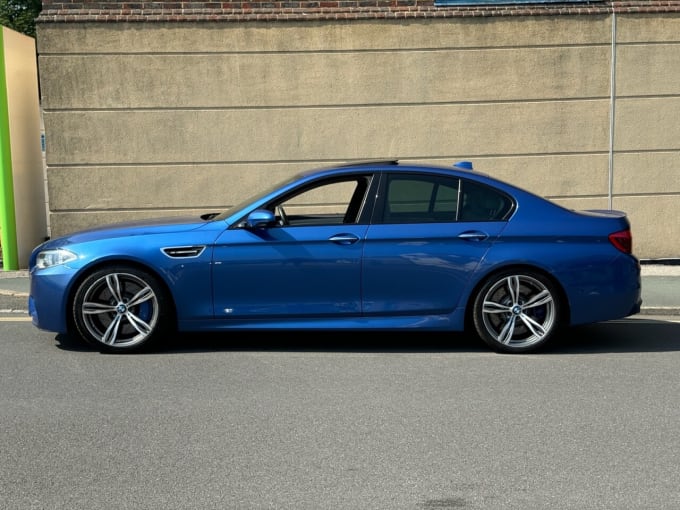 2025 BMW M5