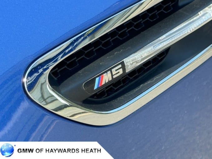 2025 BMW M5