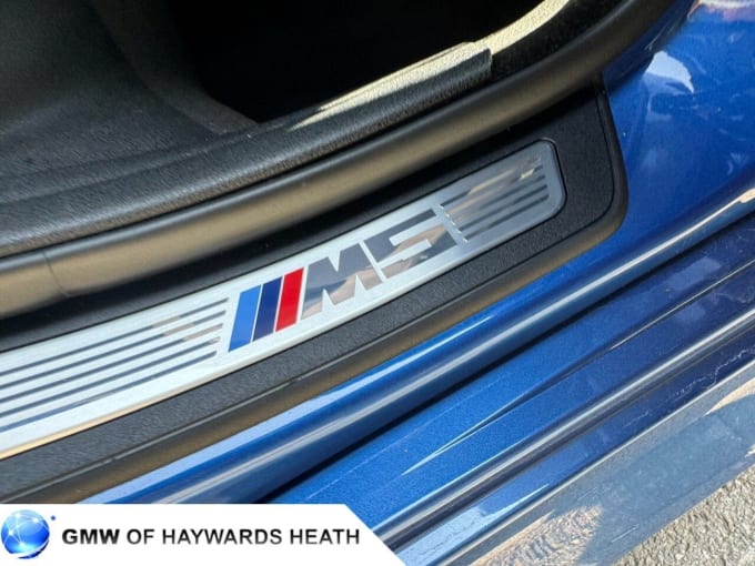 2025 BMW M5