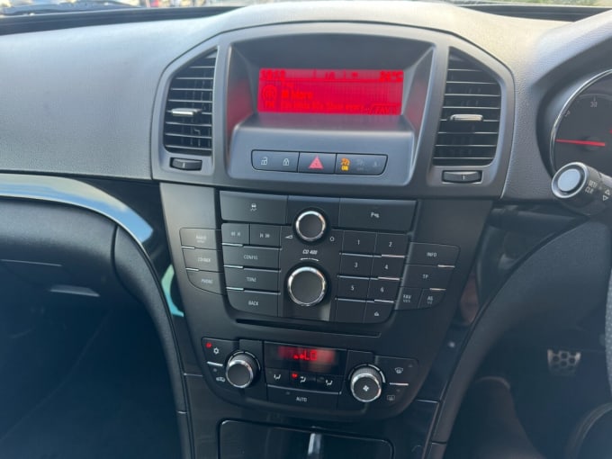2025 Vauxhall Insignia