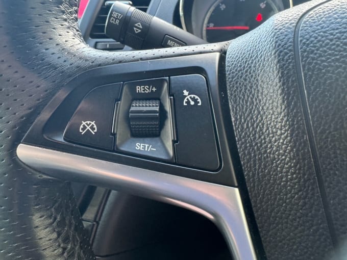 2025 Vauxhall Insignia