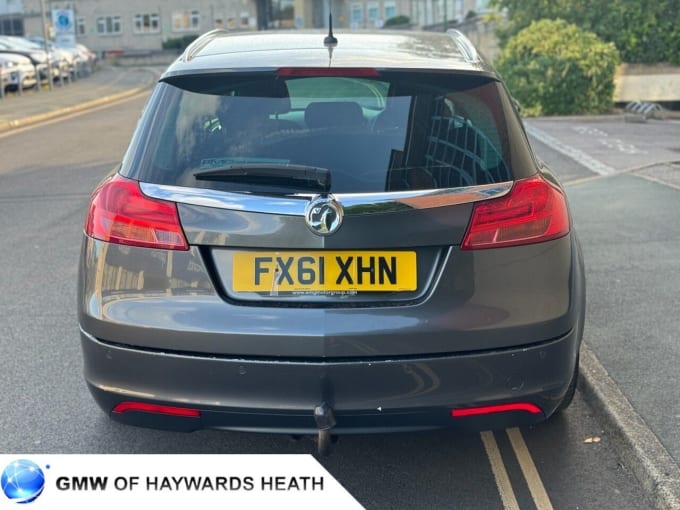 2025 Vauxhall Insignia