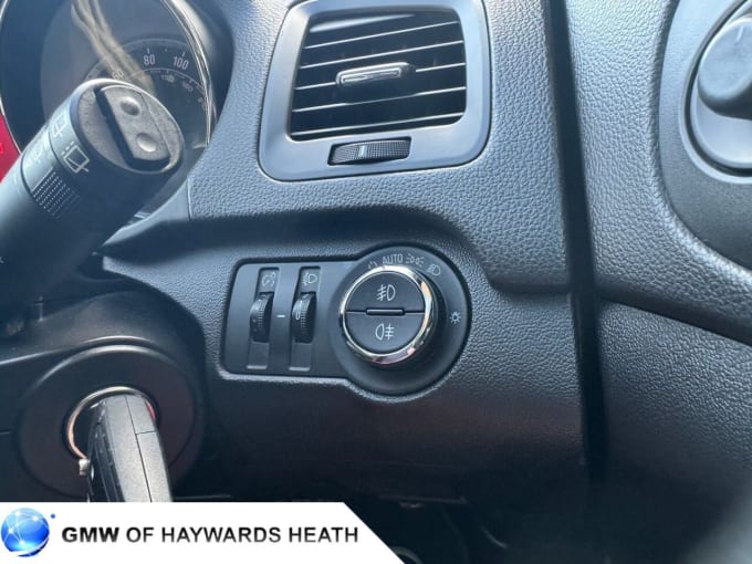 2025 Vauxhall Insignia