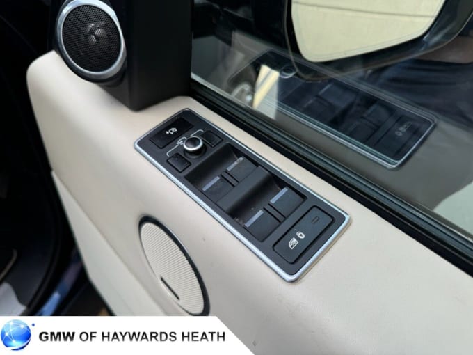 2025 Land Rover Range Rover