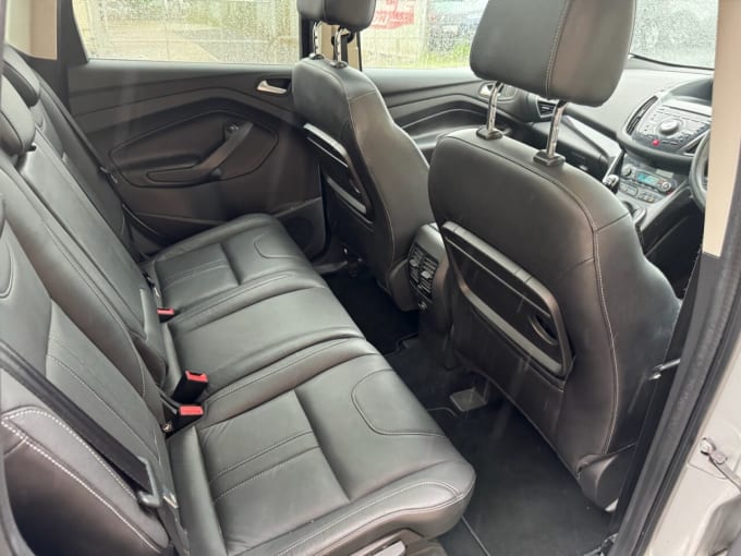 2025 Ford Kuga