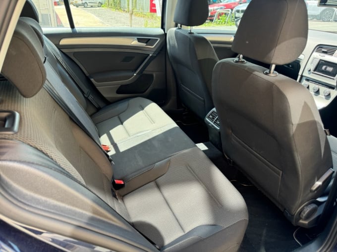 2025 Volkswagen Golf
