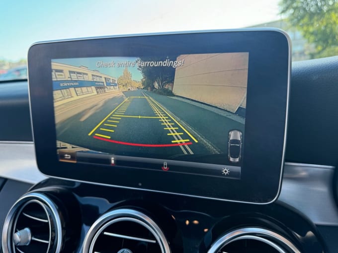 2025 Mercedes-benz C-class