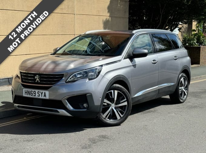 2025 Peugeot 5008