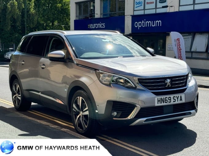 2025 Peugeot 5008