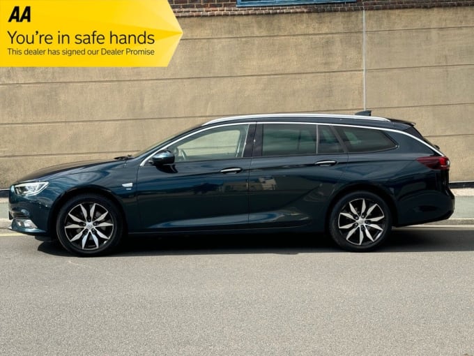 2025 Vauxhall Insignia
