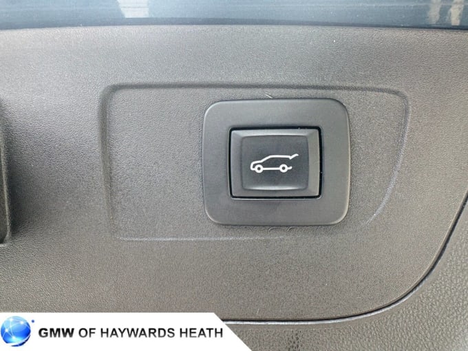 2025 Vauxhall Insignia