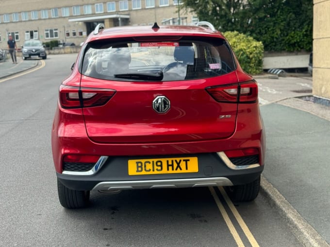 2025 Mg Mg Zs
