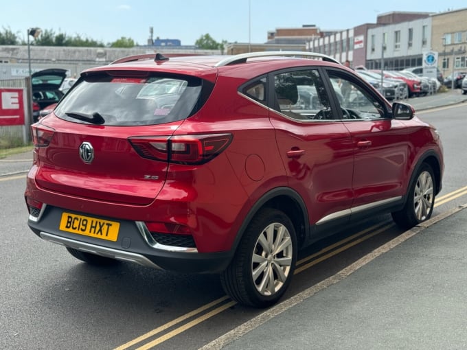 2025 Mg Mg Zs