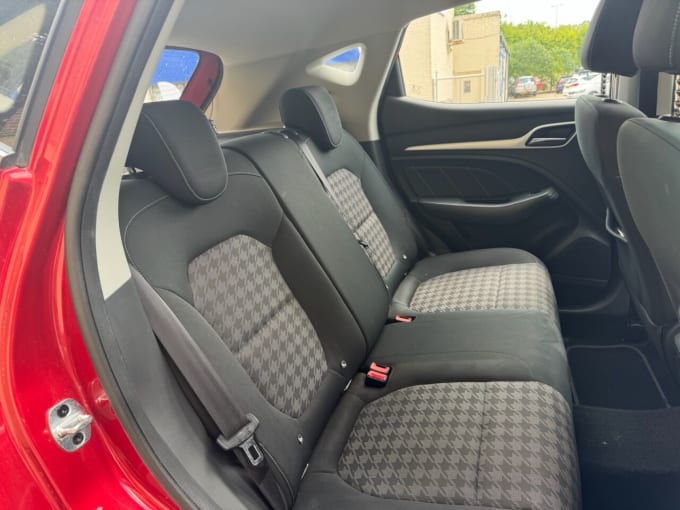 2025 Mg Mg Zs