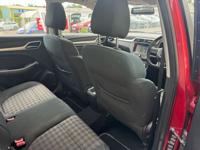 2025 Mg Mg Zs
