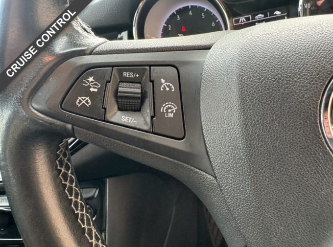 2025 Vauxhall Astra