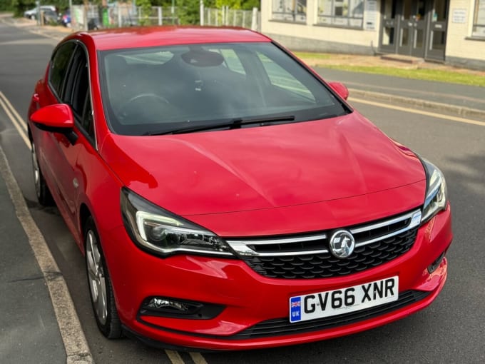 2025 Vauxhall Astra