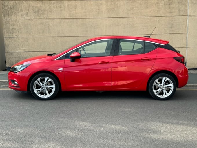 2025 Vauxhall Astra