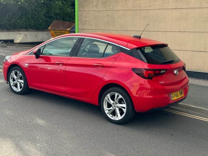 2025 Vauxhall Astra