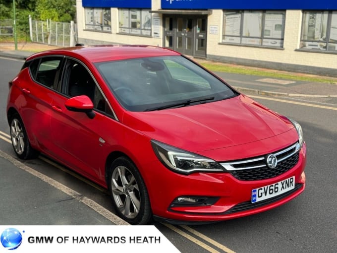 2025 Vauxhall Astra