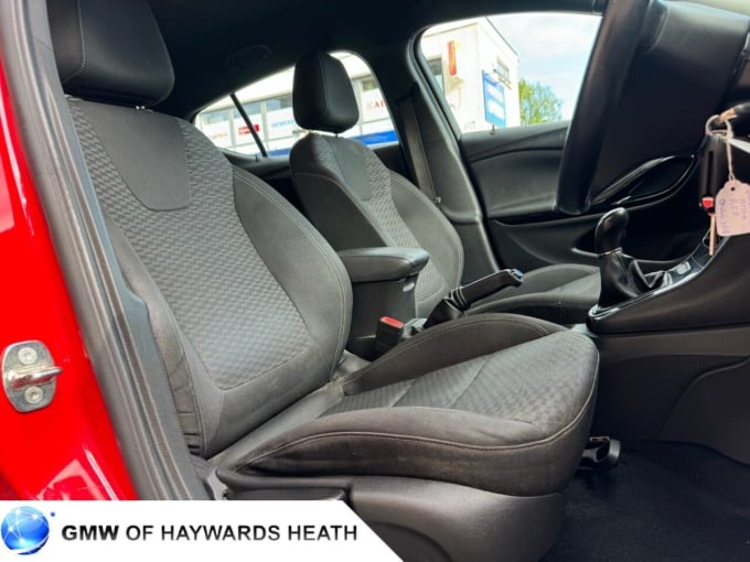 2025 Vauxhall Astra