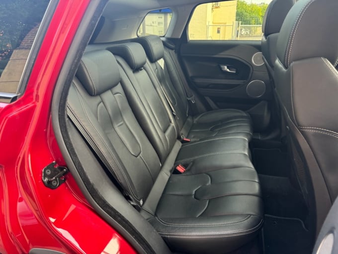 2025 Land Rover Range Rover Evoque