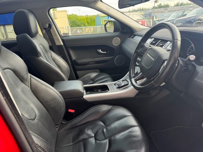 2025 Land Rover Range Rover Evoque