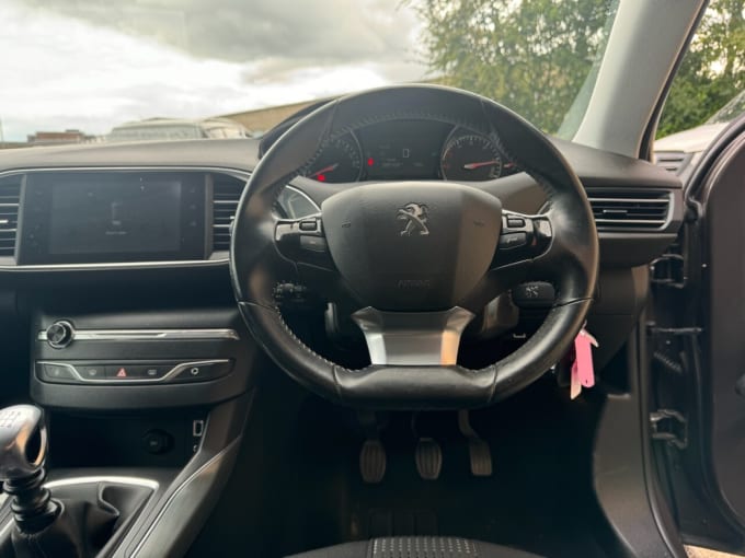 2025 Peugeot 308