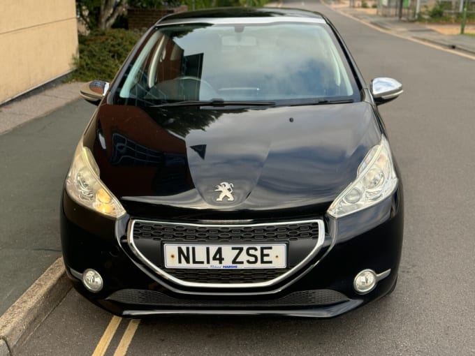 2025 Peugeot 208