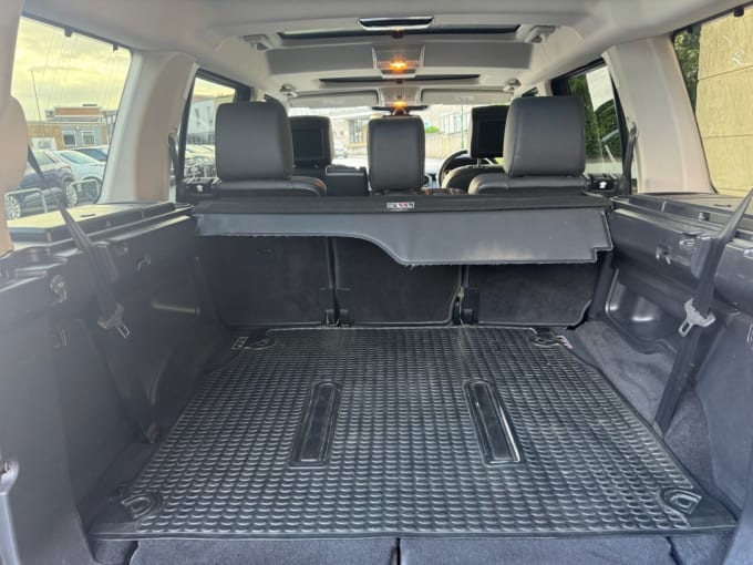 2025 Land Rover Discovery 4