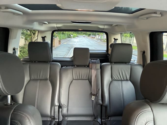 2025 Land Rover Discovery 4