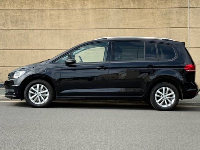 2025 Volkswagen Touran