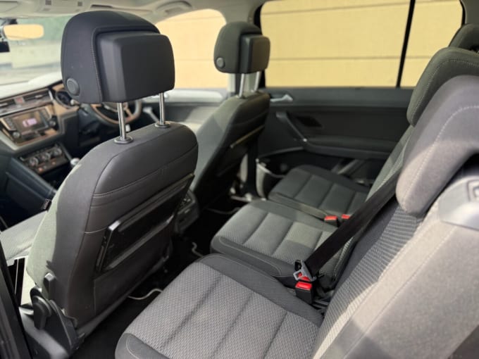 2025 Volkswagen Touran