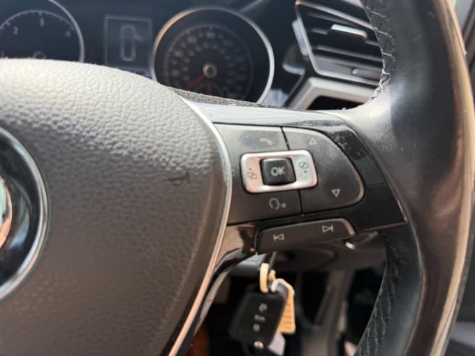 2025 Volkswagen Touran