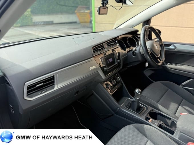 2025 Volkswagen Touran