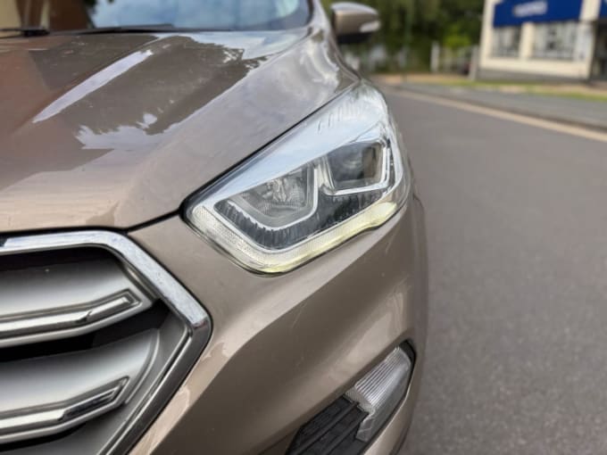 2025 Ford Kuga