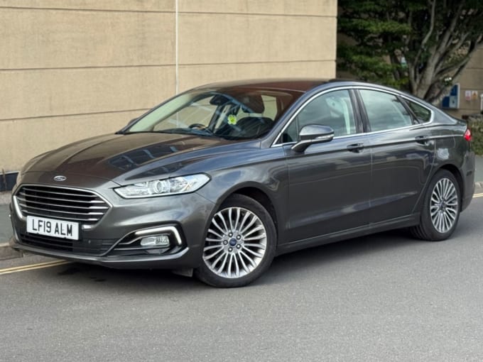 2025 Ford Mondeo