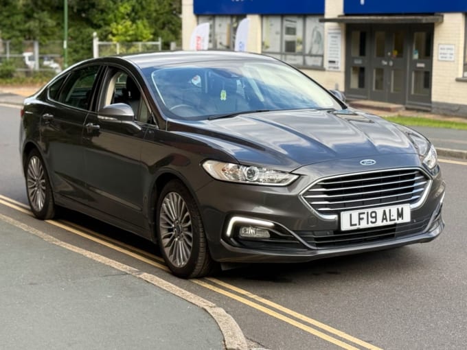 2025 Ford Mondeo