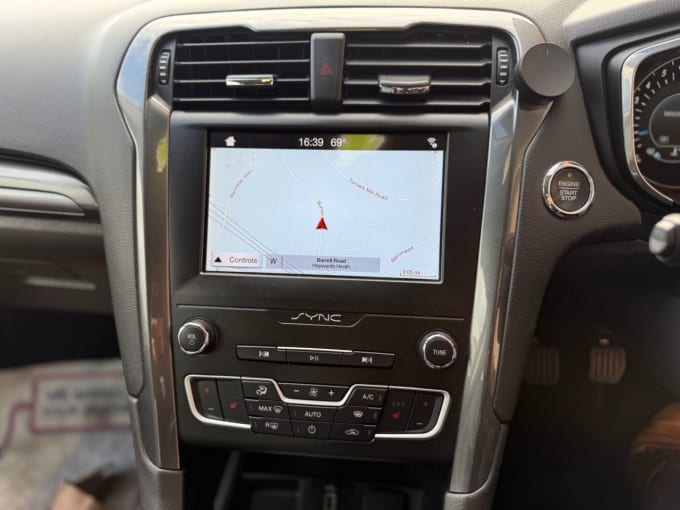 2025 Ford Mondeo