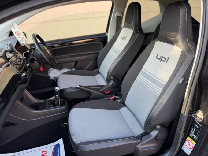2025 Volkswagen Up!