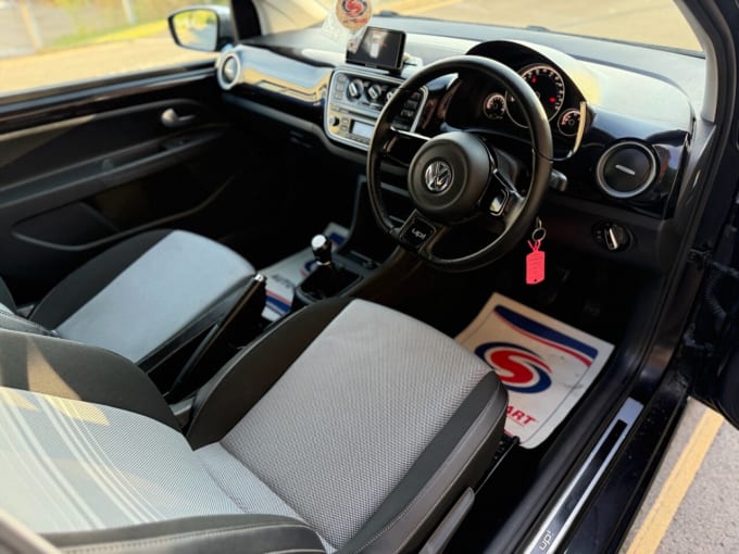 2025 Volkswagen Up!
