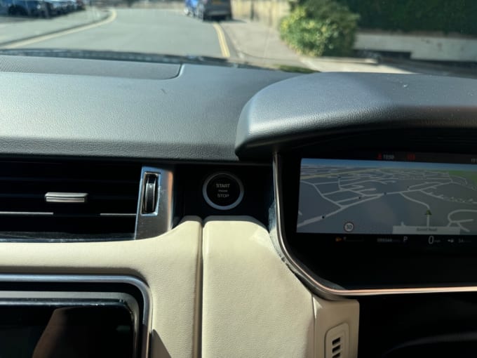 2025 Land Rover Range Rover Sport