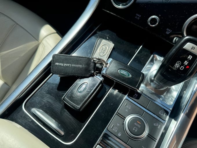 2025 Land Rover Range Rover Sport