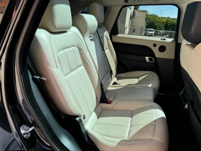 2025 Land Rover Range Rover Sport