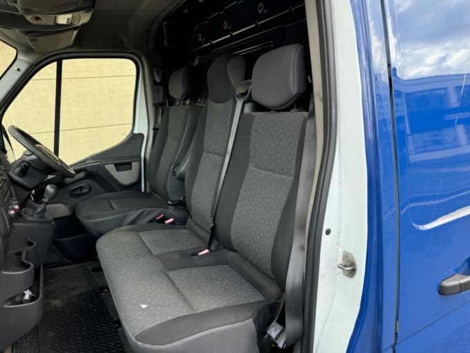 2025 Vauxhall Movano