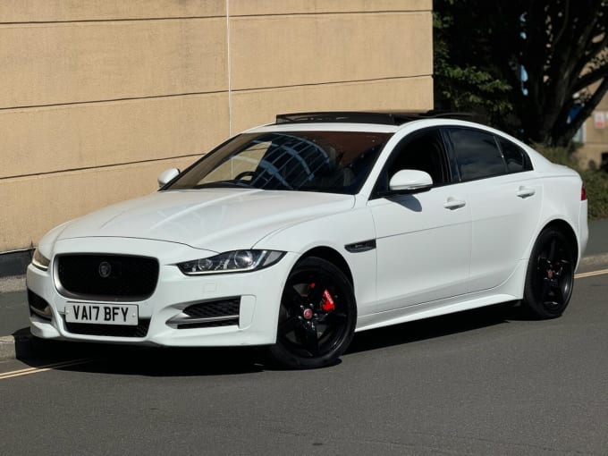 2025 Jaguar Xe